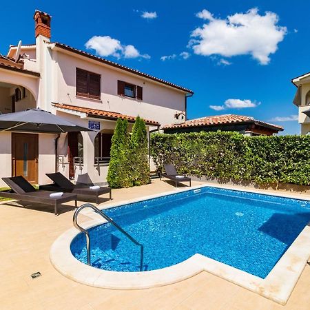 Apartmani Kazun - App1 Fažana Buitenkant foto