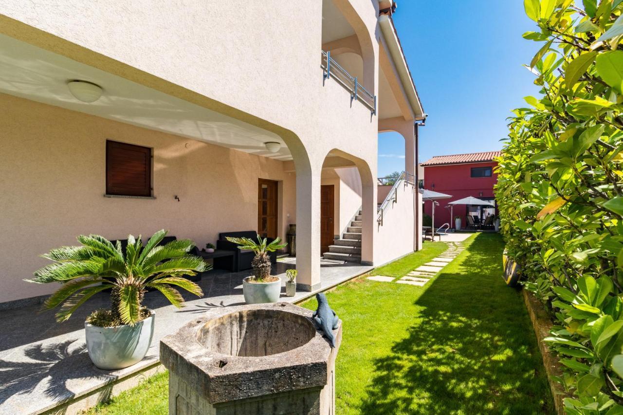 Apartmani Kazun - App1 Fažana Buitenkant foto